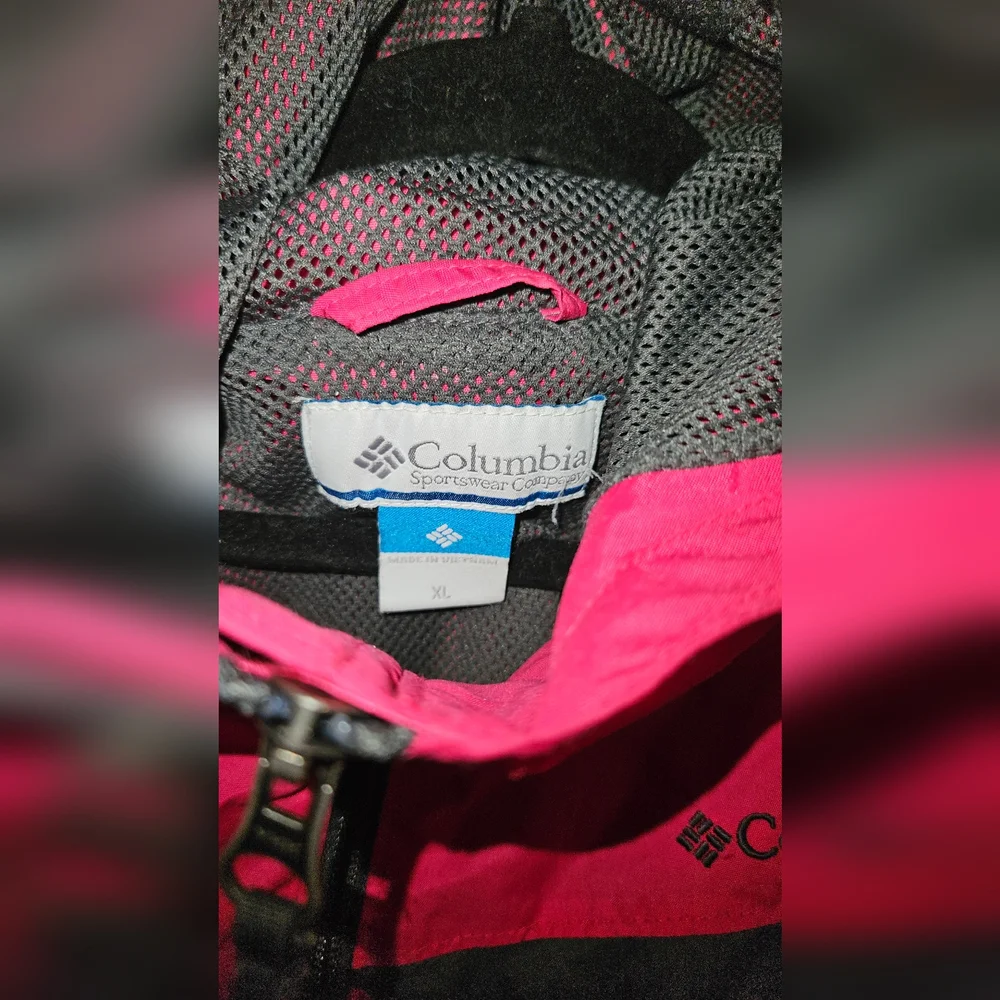 COLUMBIA Red/Pink Girls XL RainCoat - Picture 3 of 8